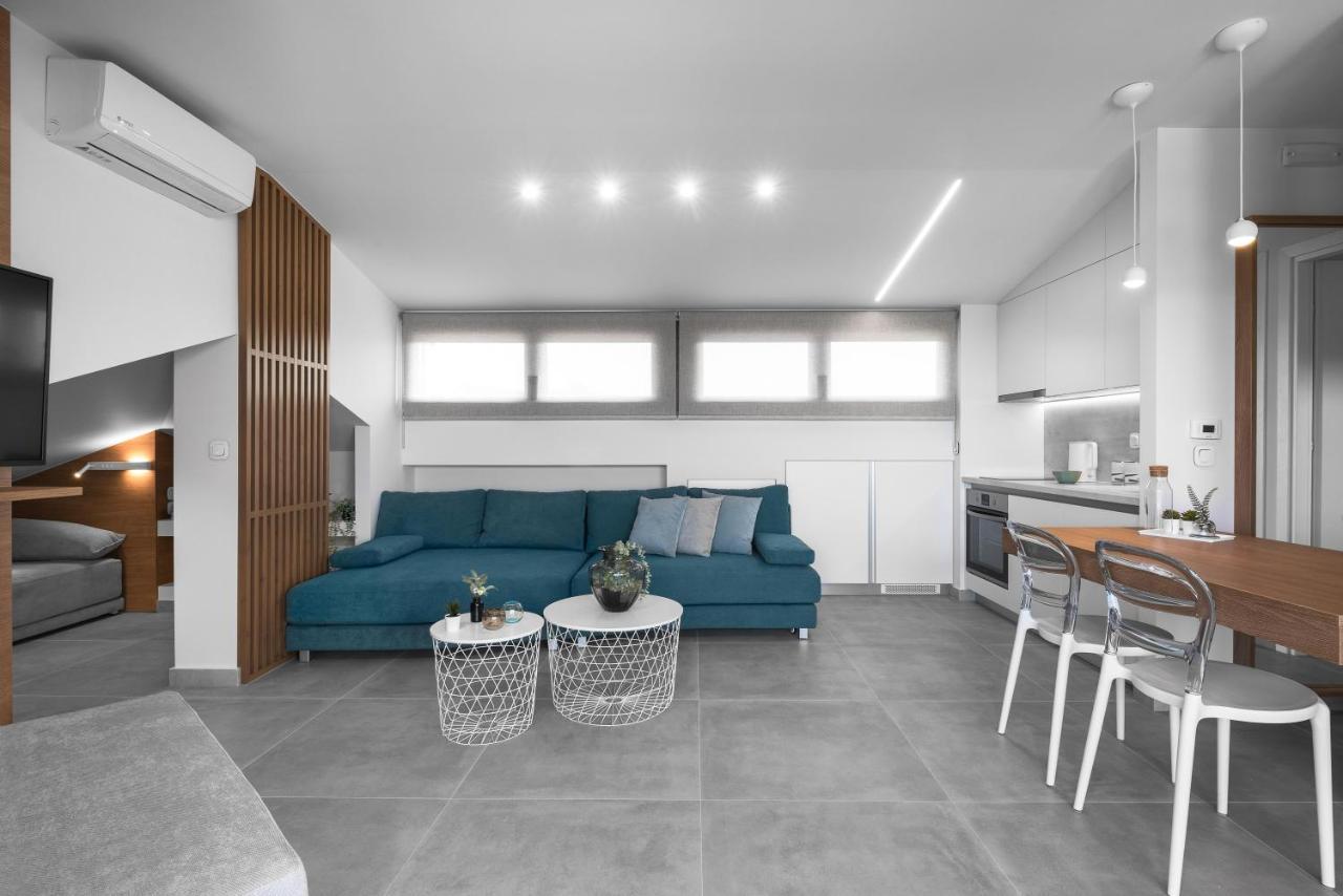 Pola'S Loft Lägenhet Ierissos Exteriör bild