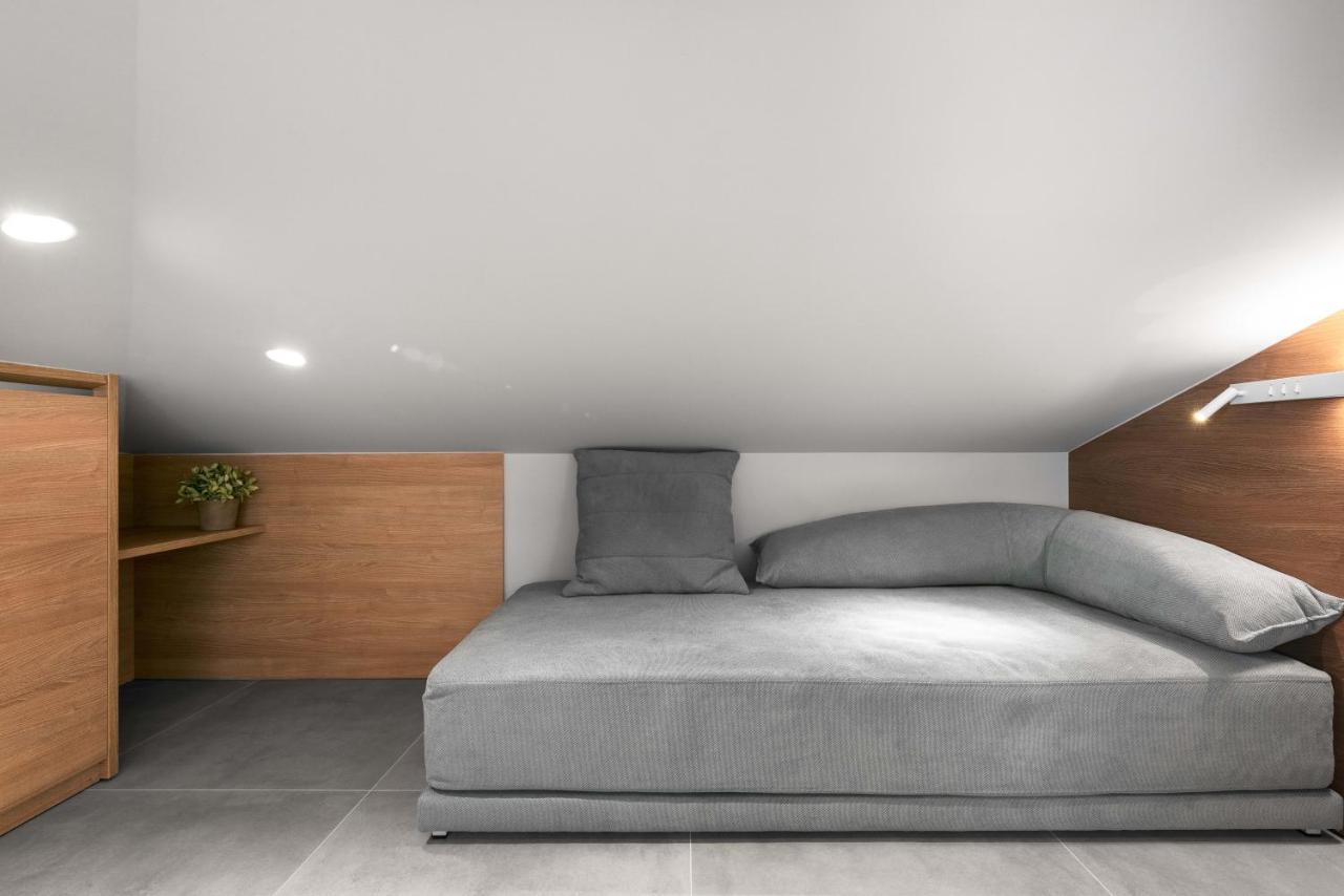 Pola'S Loft Lägenhet Ierissos Exteriör bild